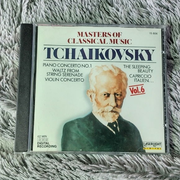4 CD Set Master's of Classical Music Mozart, Bach, Beethoven, & Tschaikowsky - Picture 8 of 11
